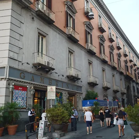 La Casetta Di Antonella Centro Storico Chiaia Naples